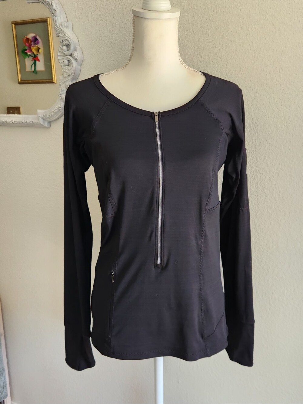 Athleta Black Long-Sleeve Half-Zip Active Top